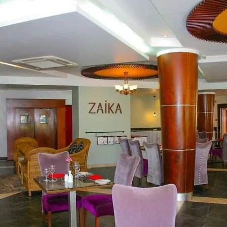 Peninsula Hotel Dar Es Salaam 