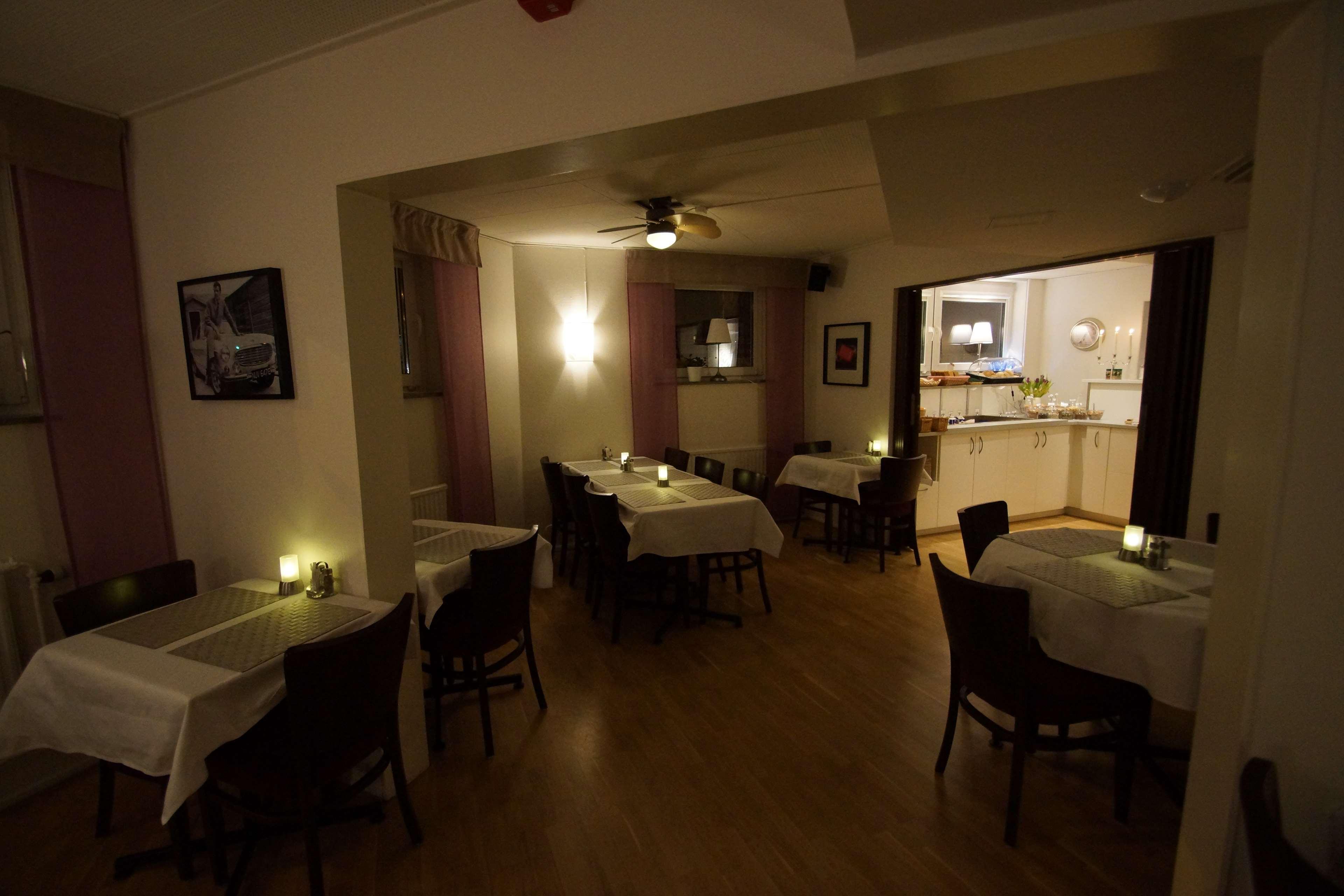 Peninsula 4* Дар-ес-Салам